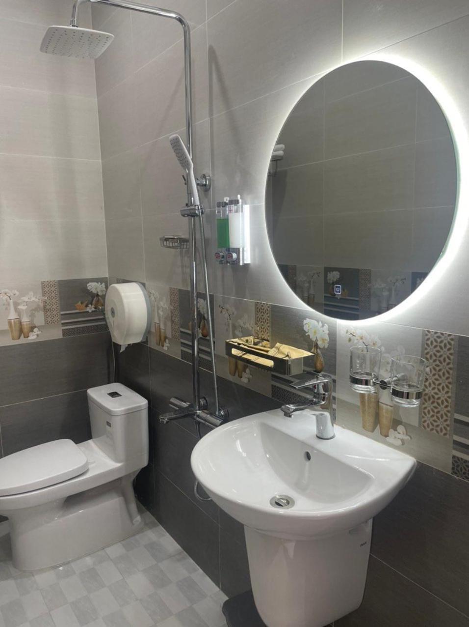 Phung Hoang Vu Otel Bac Lieu Dış mekan fotoğraf